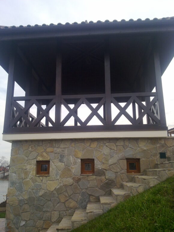 foisor cu crama